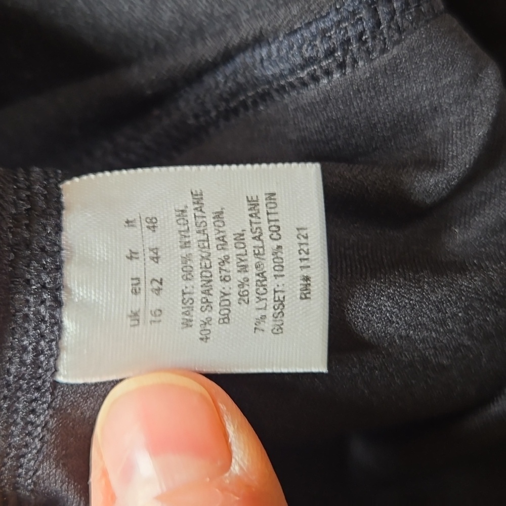 Spanx Slim-X Bagel Buster Flare Yoga Leggings Size Extra Large Black - Picture 8 of 10